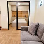 2v1 - Center 2 Апартаменты Тирана