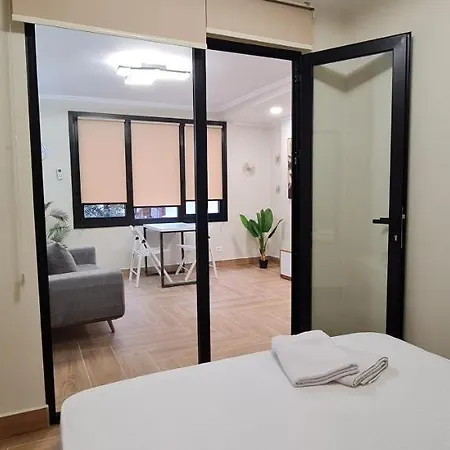 2v1 - Center 2 Appartement *