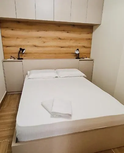 2v1 - Center 2 * Tirana